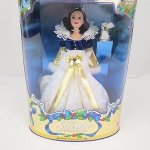 Disney Snow White  Holiday Princess Barbie 1998